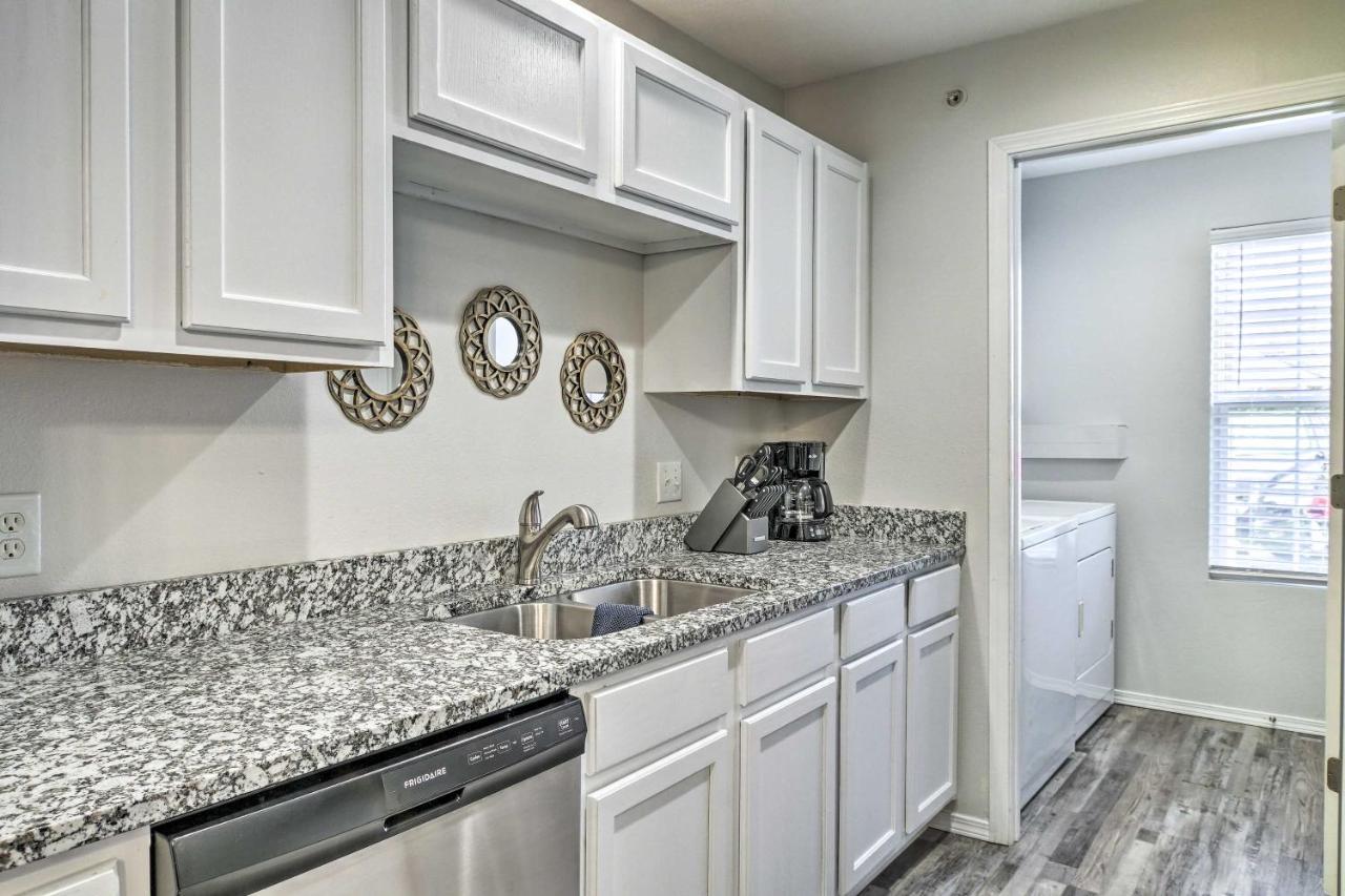 Centrally Located Brandon Condo With Pool Access Branson Ngoại thất bức ảnh