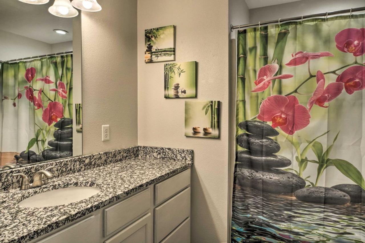 Centrally Located Brandon Condo With Pool Access Branson Ngoại thất bức ảnh